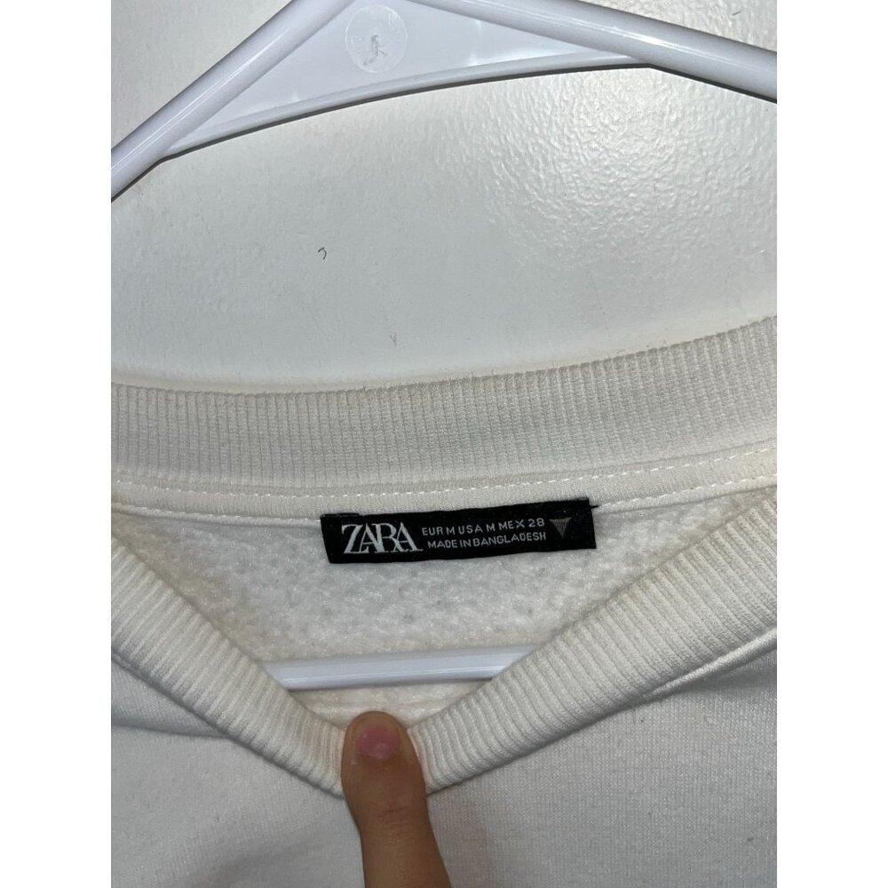 Zara White Ruffle Sweatshirt Size Medium - Picture 3 of 8